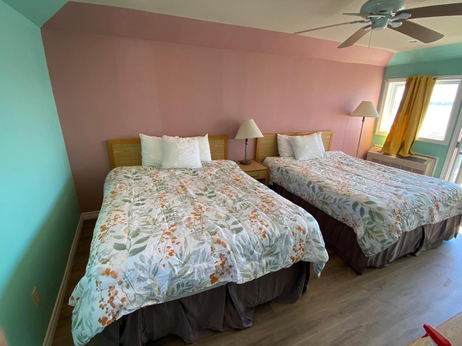 Caswell Resort Sundridge Екстер'єр фото