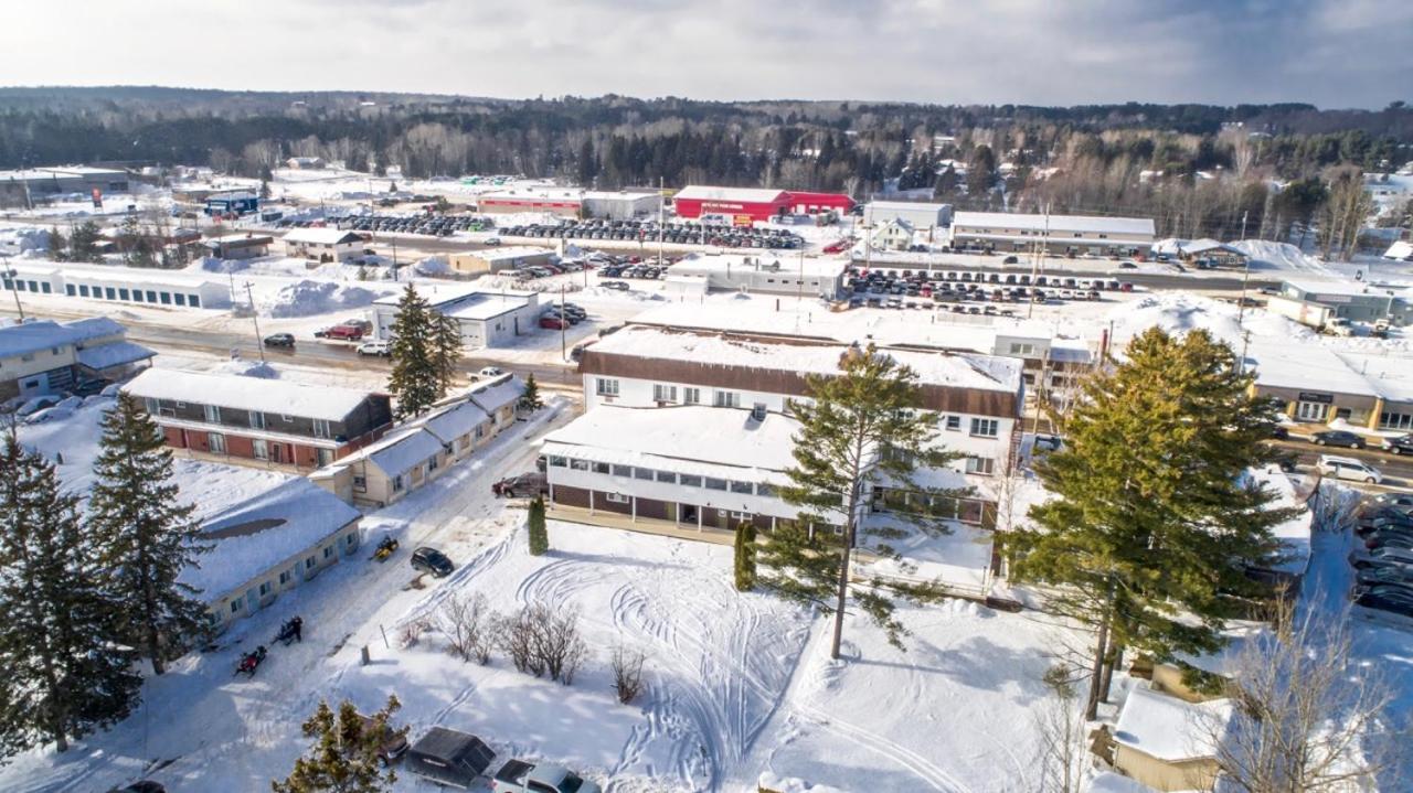 Caswell Resort Sundridge Екстер'єр фото